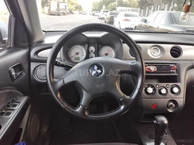 Mitsubishi Outlander 2006, 274,600 km - 2.0 l - Bakı