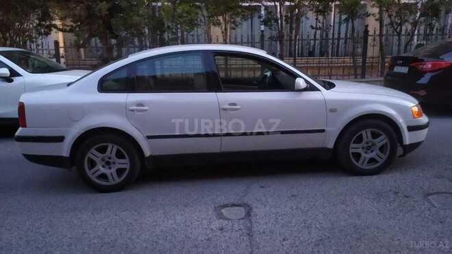 Volkswagen Passat 1998, 280,000 km - 1.8 l - Bakı