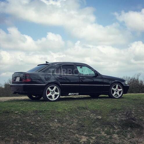 Mercedes C 230 1999, 250,000 km - 2.3 l - Bakı