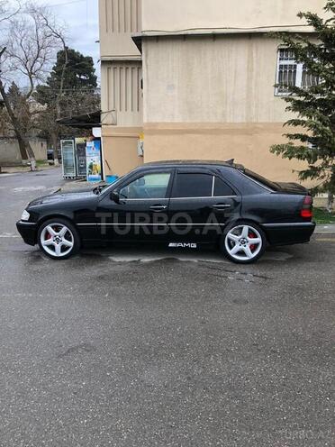 Mercedes C 230 1999, 250,000 km - 2.3 l - Bakı