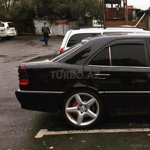 Mercedes C 230 1999, 250,000 km - 2.3 l - Bakı