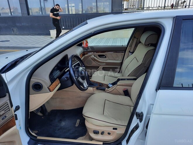 BMW 525 2002, 343,000 km - 2.5 л - Bakı