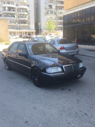 Mercedes C 220 1994, 780,000 km - 2.2 l - Bakı