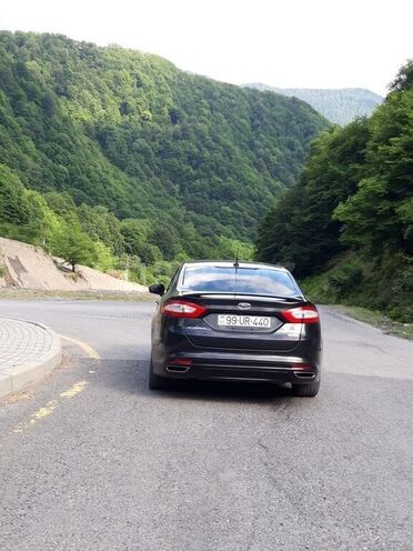 Ford Fusion 2013, 180,000 km - 2.0 l - Bakı