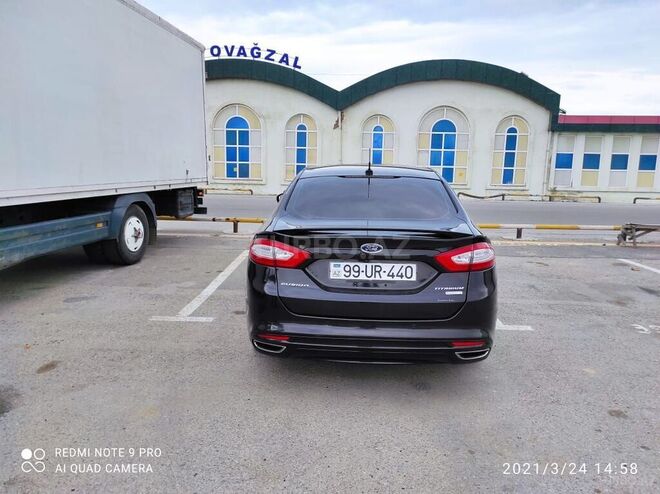 Ford Fusion 2013, 180,000 km - 2.0 l - Bakı