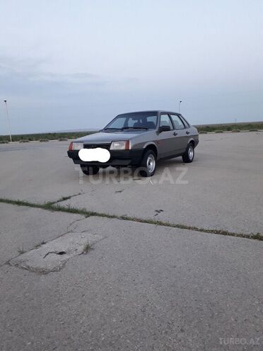 LADA (VAZ) 21099 2000, 156,800 km - 1.5 l - Salyan