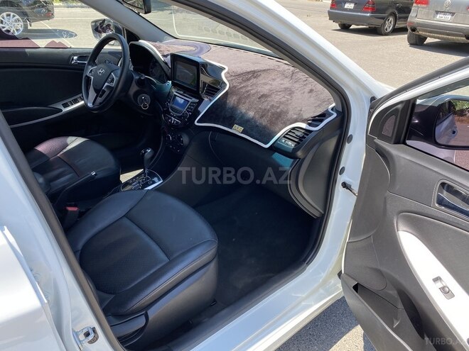 Hyundai Accent 2013, 110,000 km - 1.6 l - Bakı