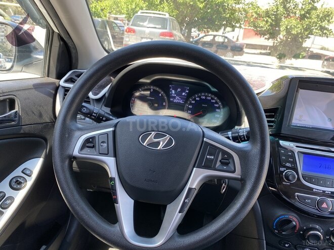 Hyundai Accent 2013, 110,000 km - 1.6 l - Bakı