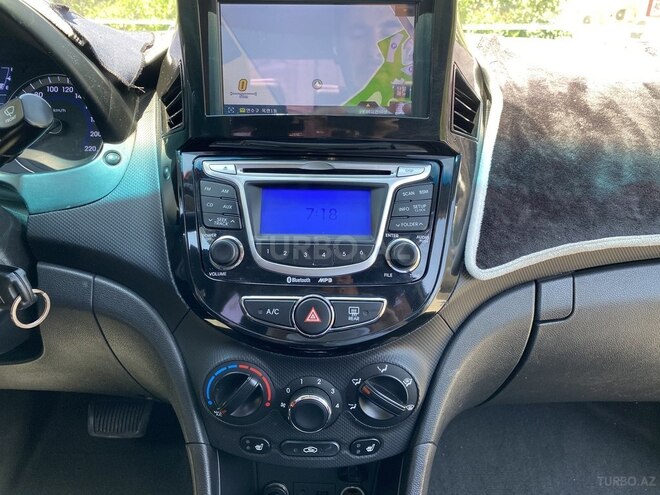 Hyundai Accent 2013, 110,000 km - 1.6 l - Bakı