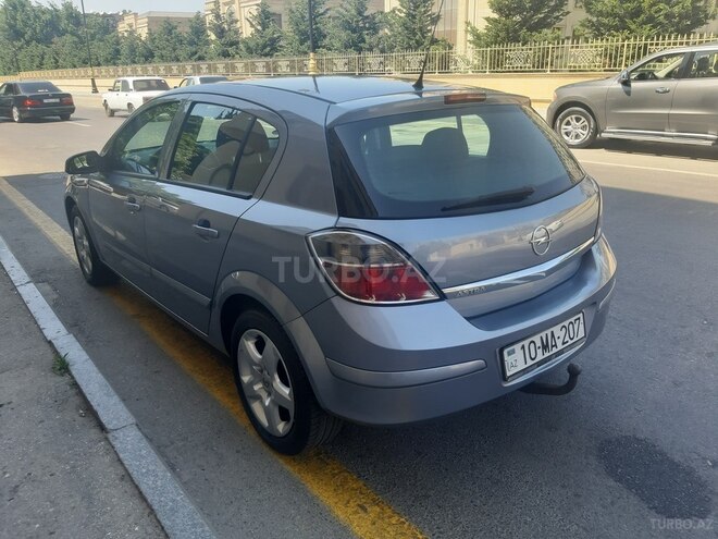 Opel Astra 2008, 168,000 km - 1.4 л - Bakı