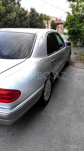 Mercedes E 220 1996, 400,000 km - 2.2 л - Bakı