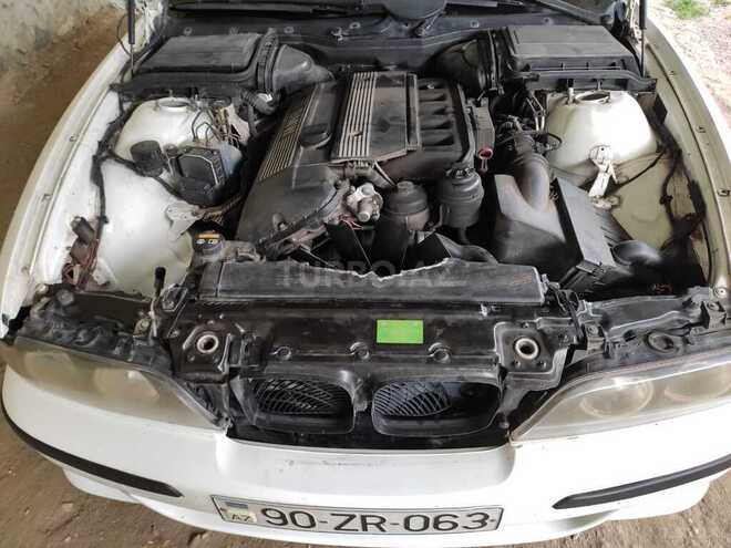 BMW 525 1999, 324,000 km - 2.5 l - Mingəçevir