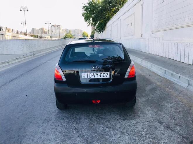 Kia Rio 2006, 110,000 km - 1.4 l - Bakı