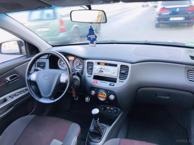 Kia Rio 2006, 110,000 km - 1.4 l - Bakı