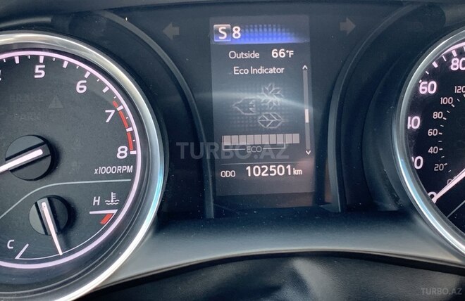 Toyota Camry 2018, 105,389 km - 2.5 л - Bakı