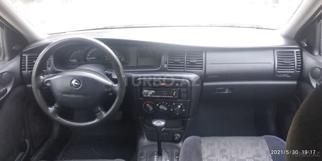 Opel Vectra 1999, 230,000 km - 1.6 l - Bakı