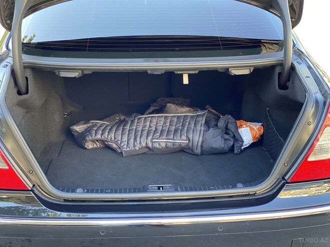 Mercedes E 220 2008, 218,000 km - 2.2 l - Bakı