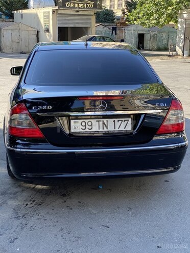 Mercedes E 220 2008, 218,000 km - 2.2 l - Bakı