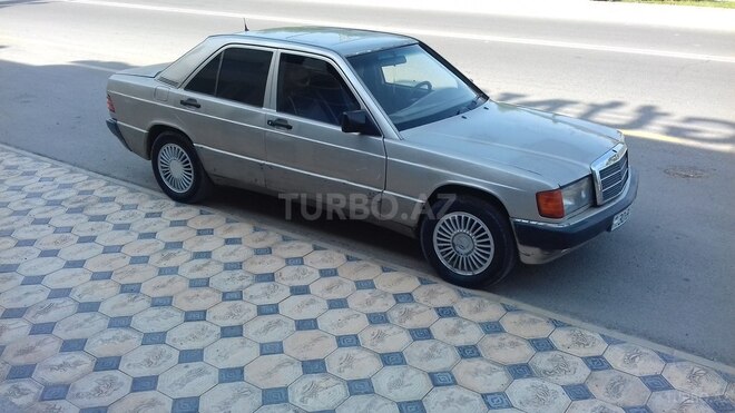 Mercedes 190 1990, 354,000 km - 2.0 л - Bərdə