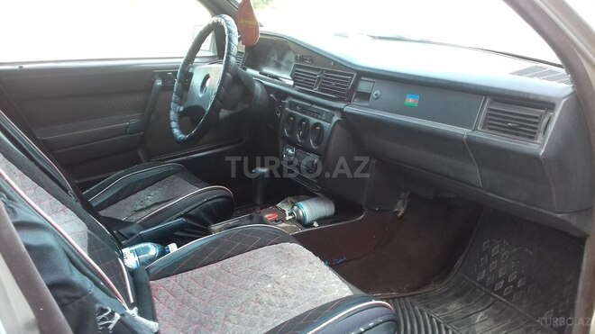 Mercedes 190 1990, 354,000 km - 2.0 л - Bərdə