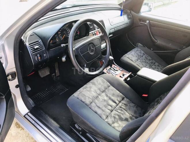 Mercedes C 200 1997, 351,020 km - 2.0 l - Lerik