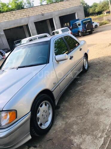 Mercedes C 200 1997, 351,020 km - 2.0 l - Lerik