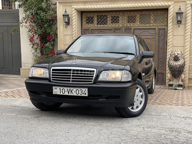 Mercedes C 200 1998, 215,000 km - 2.0 l - Bakı