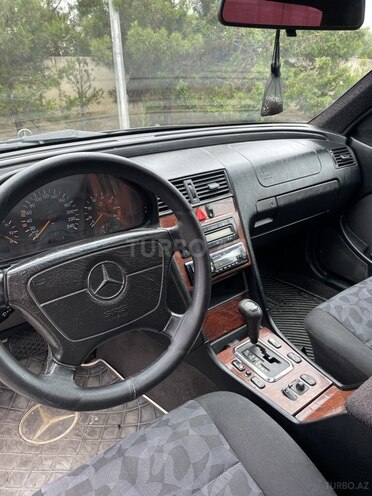 Mercedes C 200 1998, 215,000 km - 2.0 l - Bakı
