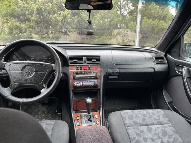 Mercedes C 200 1998, 215,000 km - 2.0 l - Bakı
