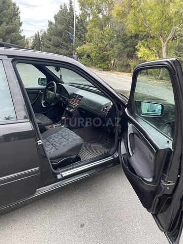 Mercedes C 200 1998, 215,000 km - 2.0 l - Bakı