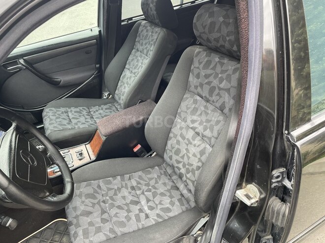 Mercedes C 200 1998, 215,000 km - 2.0 l - Bakı