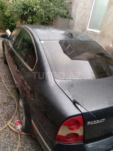 Volkswagen Passat 2003, 250,000 km - 1.8 л - Bakı