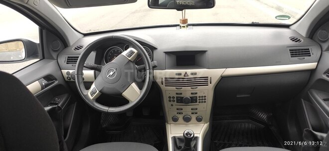 Opel Astra 2007, 181,000 km - 1.4 l - Bakı