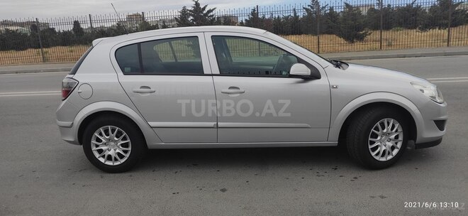 Opel Astra 2007, 181,000 km - 1.4 l - Bakı