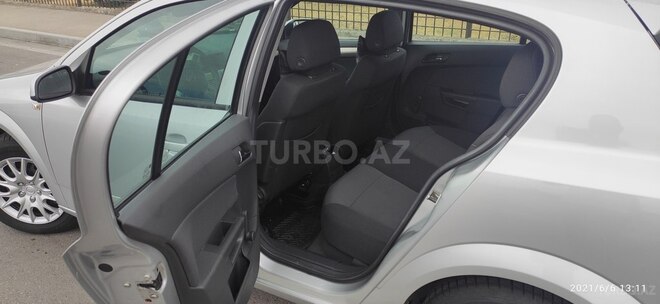 Opel Astra 2007, 181,000 km - 1.4 l - Bakı