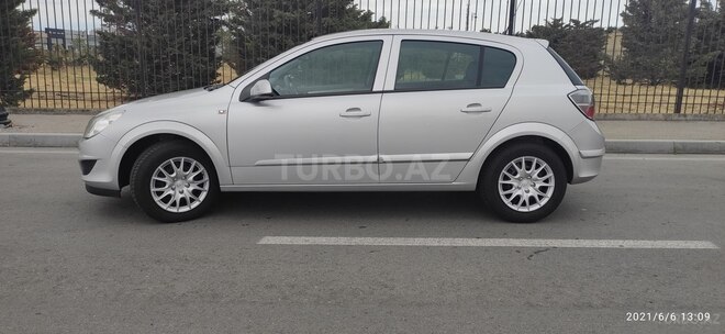 Opel Astra 2007, 181,000 km - 1.4 l - Bakı