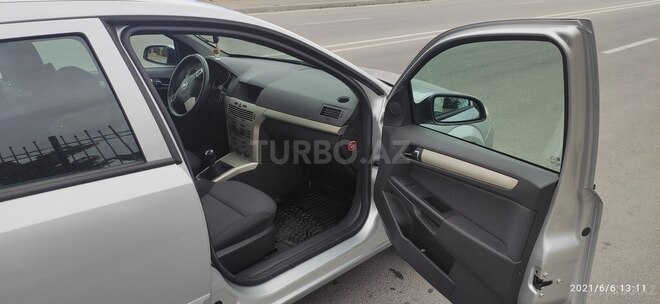 Opel Astra 2007, 181,000 km - 1.4 l - Bakı