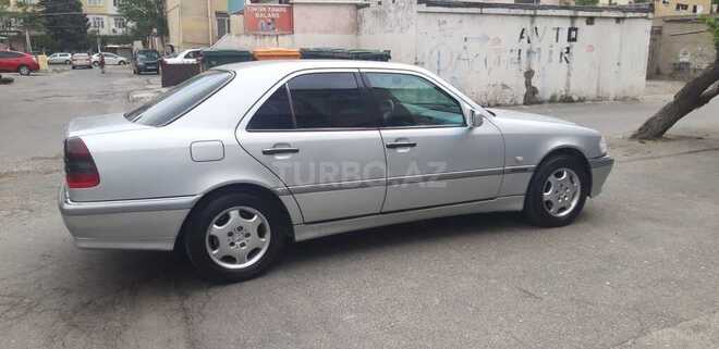 Mercedes C 220 1999, 328,552 km - 2.2 л - Bakı