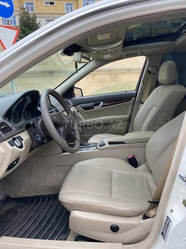 Mercedes C 300 2010, 273,000 km - 3.0 l - Bakı