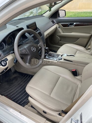 Mercedes C 300 2010, 273,000 km - 3.0 l - Bakı