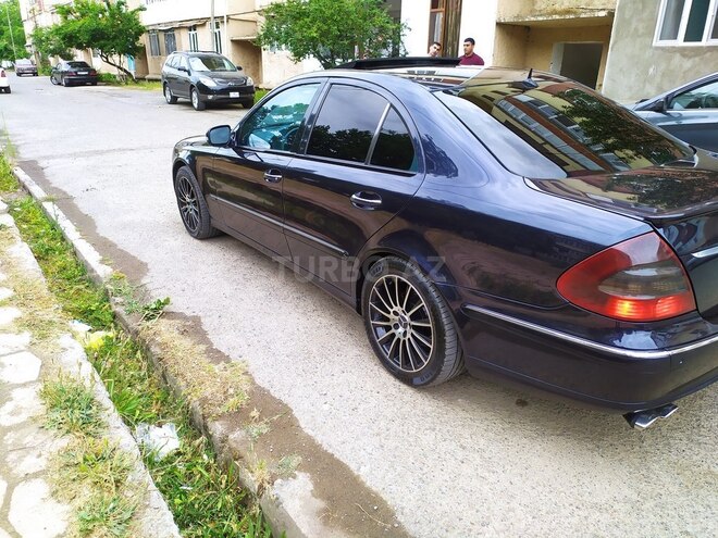 Mercedes E 270 2002, 254,453 km - 2.7 l - Lənkəran