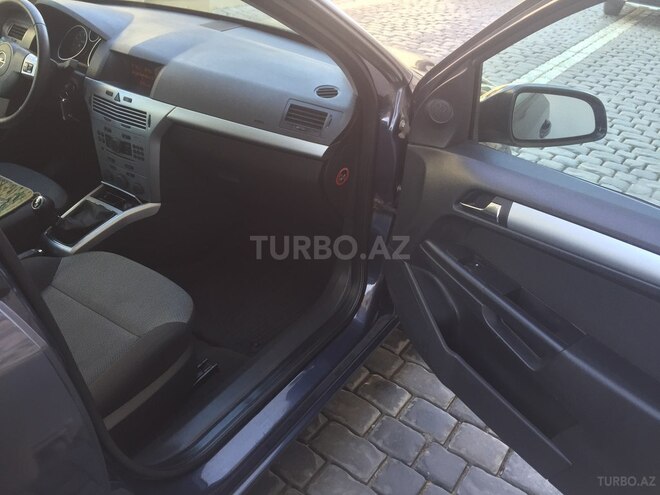 Opel Astra 2009, 172,000 km - 1.4 l - Bakı