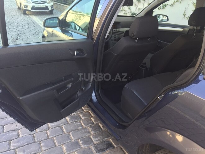 Opel Astra 2009, 172,000 km - 1.4 l - Bakı