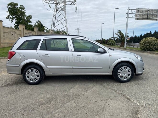 Opel Astra 2004, 204,000 km - 1.4 l - Bakı