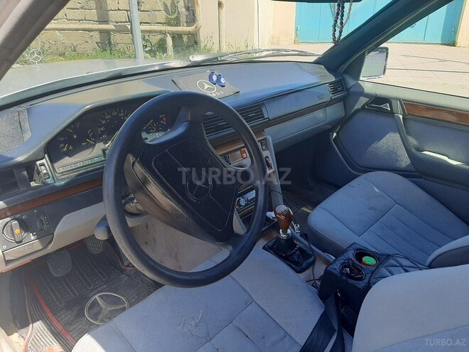 Mercedes C 220 1990, 475,868 km - 2.2 l - Bakı