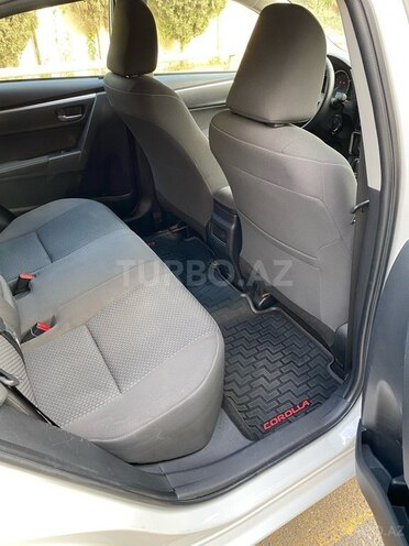 Toyota Corolla 2018, 107,000 km - 1.6 l - Bakı