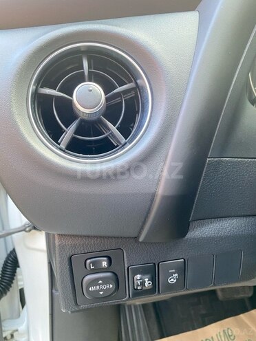 Toyota Corolla 2018, 107,000 km - 1.6 l - Bakı