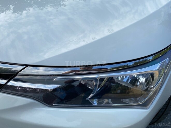 Toyota Corolla 2018, 107,000 km - 1.6 l - Bakı