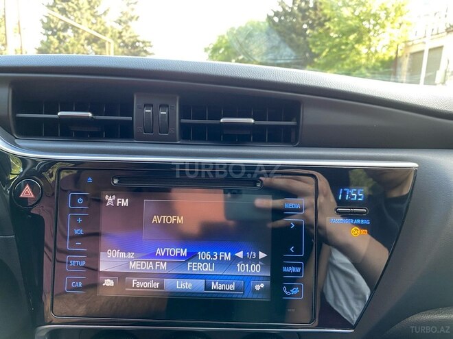Toyota Corolla 2018, 107,000 km - 1.6 l - Bakı