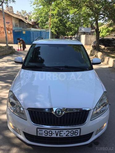 Skoda Fabia 2010, 124,200 km - 1.2 l - Bakı